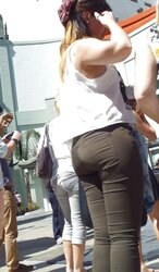 Spanish teenager elastic bum