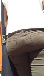 Spanish teenager elastic bum