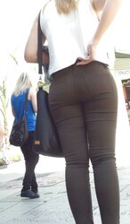 Spanish teenager elastic bum