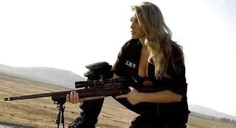FEMALES OF METAL!