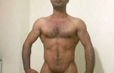 Magnificent unshaved pecs
