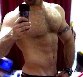 Magnificent unshaved pecs