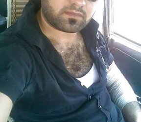 Magnificent unshaved pecs