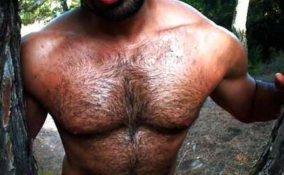 Magnificent unshaved pecs