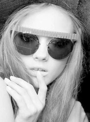 Juicy Teenager photos