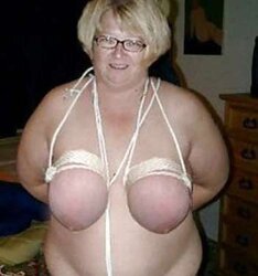 Mature SexSlave