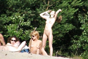 Naturist Beach Teenagers