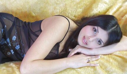 Nice Kerry-Marie in poor nightdress