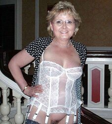 613 spectacular granny