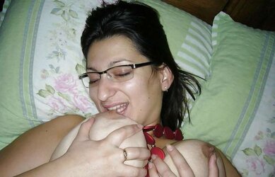 Armenian mega-slut enjoys gonzo