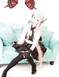 Japanese Cosplay Sweeties-Saku (Vocaloid) (two)