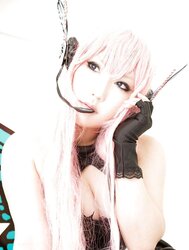 Japanese Cosplay Sweeties-Saku (Vocaloid) (two)