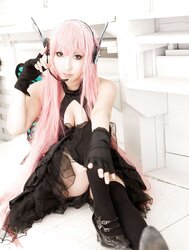 Japanese Cosplay Sweeties-Saku (Vocaloid) (two)