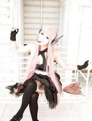 Japanese Cosplay Sweeties-Saku (Vocaloid) (two)