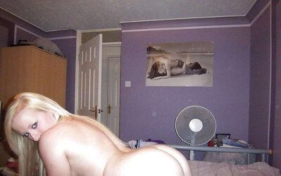 BLONDIE, BEAUTIFUL AND KINKY