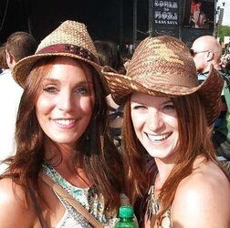 Facebook Bitches- Hannah J
