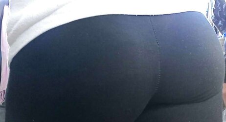 Argentinas spied on the street .. donk, fun bags cameltoe