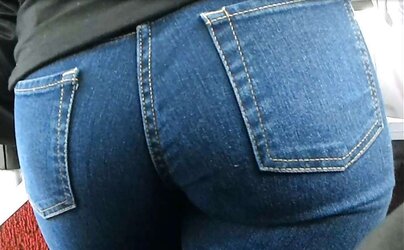 Argentinas spied on the street .. donk, fun bags cameltoe