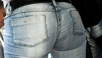 Argentinas spied on the street .. donk, fun bags cameltoe