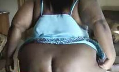 PLUMPER Empress Kabani