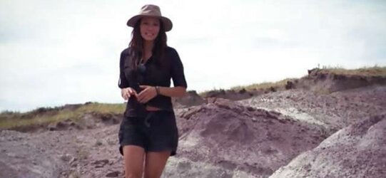 Ziya Tong - the hottest reason to see Daily Planet