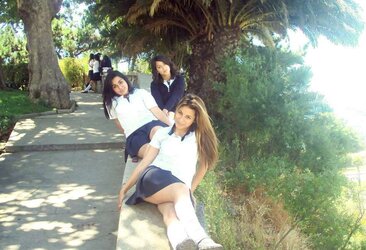 Francisca y sus Amigas (Colegialas Chilenas)