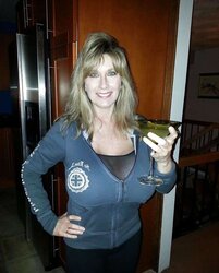 Nancy Quill - Enlargened MUMMY Radio Host