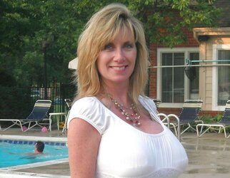 Nancy Quill - Enlargened MUMMY Radio Host