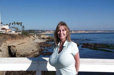 Nancy Quill - Enlargened MUMMY Radio Host