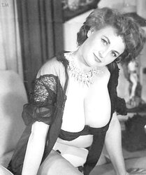 Killer femmes from the fifties