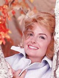 A69 Sensuous Stylish Xciting DONNA REED Excellent Chick