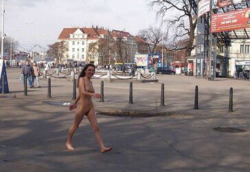 Public nakedness damsels
