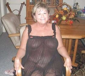 Smoking Super Hot Gilfs Vol. I