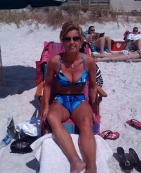 Smoking Super Hot Gilfs Vol. I