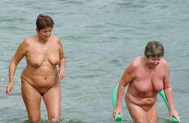 Smoking Super Hot Gilfs Vol. I