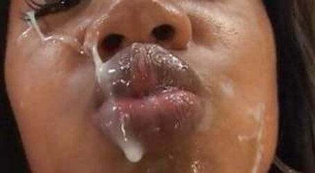 DARK-HUED VULVA 26 JIZZ SHOT OFF THE HOOK