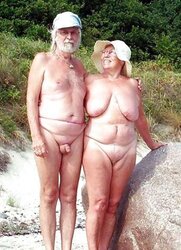 BARE COUPLES