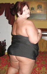 PLUMPER deep throating