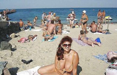 GIGANTIC TITTED AMATEURS