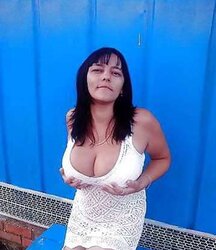 GIGANTIC TITTED AMATEURS