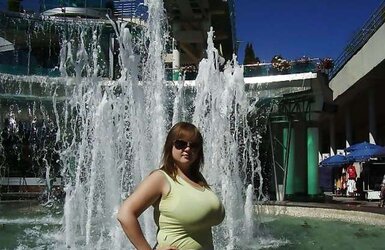 GIGANTIC TITTED AMATEURS