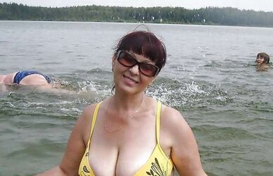GIGANTIC TITTED AMATEURS