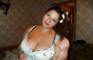 GIGANTIC TITTED AMATEURS