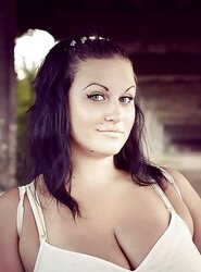 GIGANTIC TITTED AMATEURS