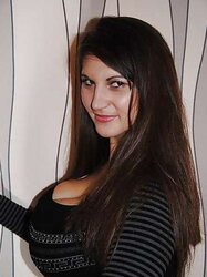 GIGANTIC TITTED AMATEURS