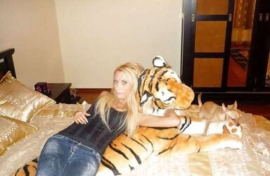 ROMANIAN TEENAGER FUCKSLUTS