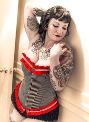 I Enjoy Goth Damsels