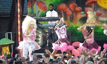 NICKI MINAJ