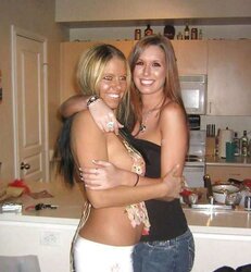 Lezzie Soiree Chicks