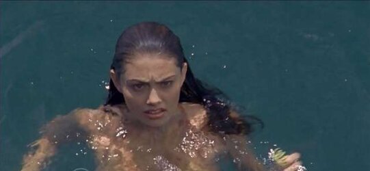 Phoebe Tonkin - Paparazzi and Homemade Stolen Photos